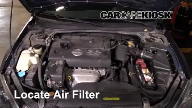 2005 Nissan Altima S 2.5L 4 Cyl. Filtre à air (moteur) Changement
